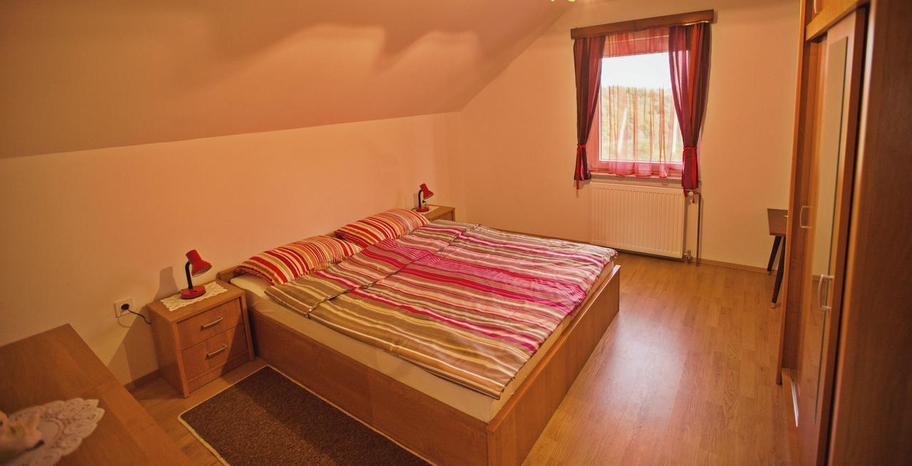 Apartment House Sumrak Bizeljsko エクステリア 写真
