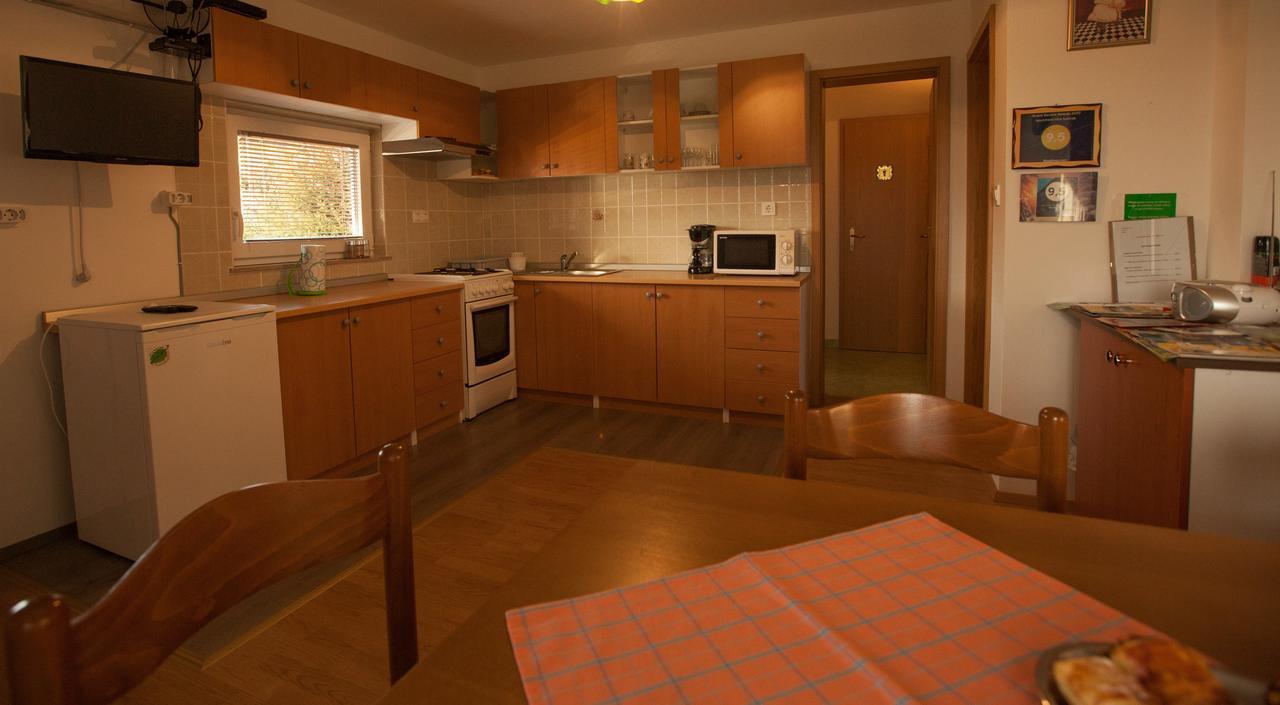 Apartment House Sumrak Bizeljsko エクステリア 写真