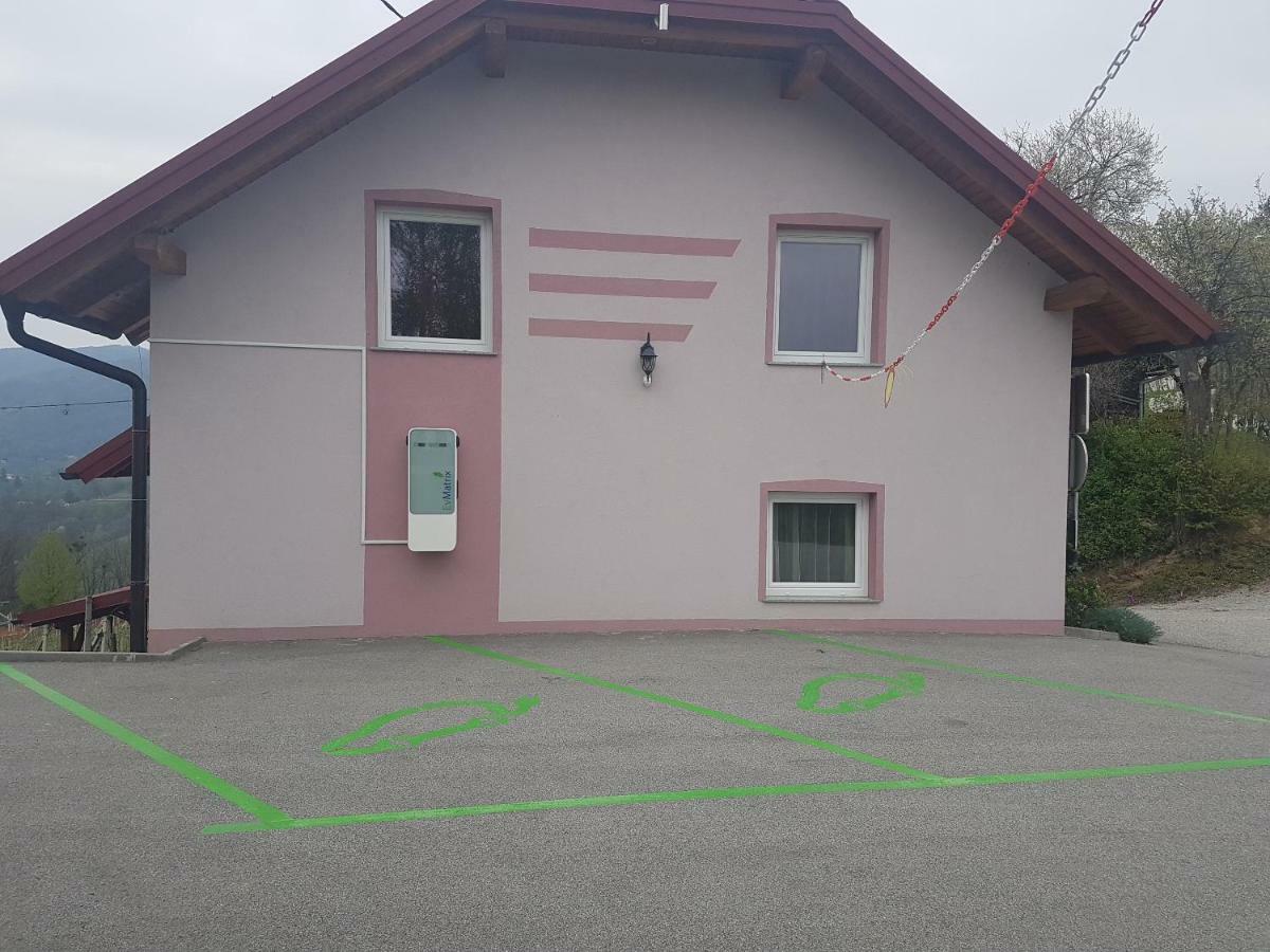 Apartment House Sumrak Bizeljsko エクステリア 写真